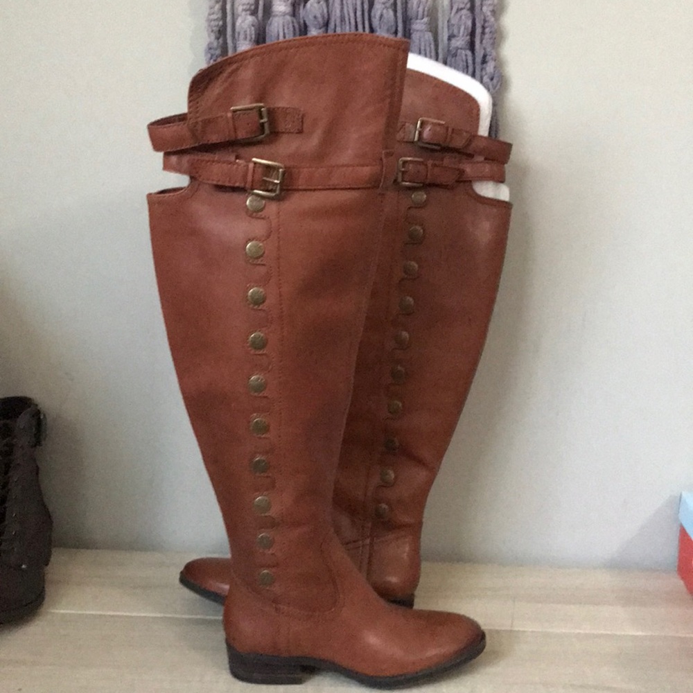 Over the knee boot
